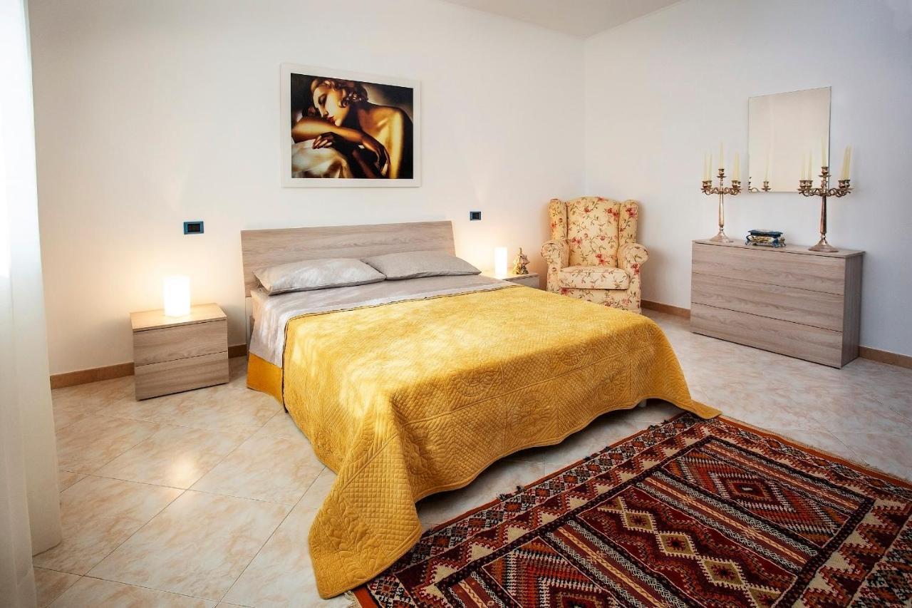 Villa Eva Crispiano Exteriér fotografie