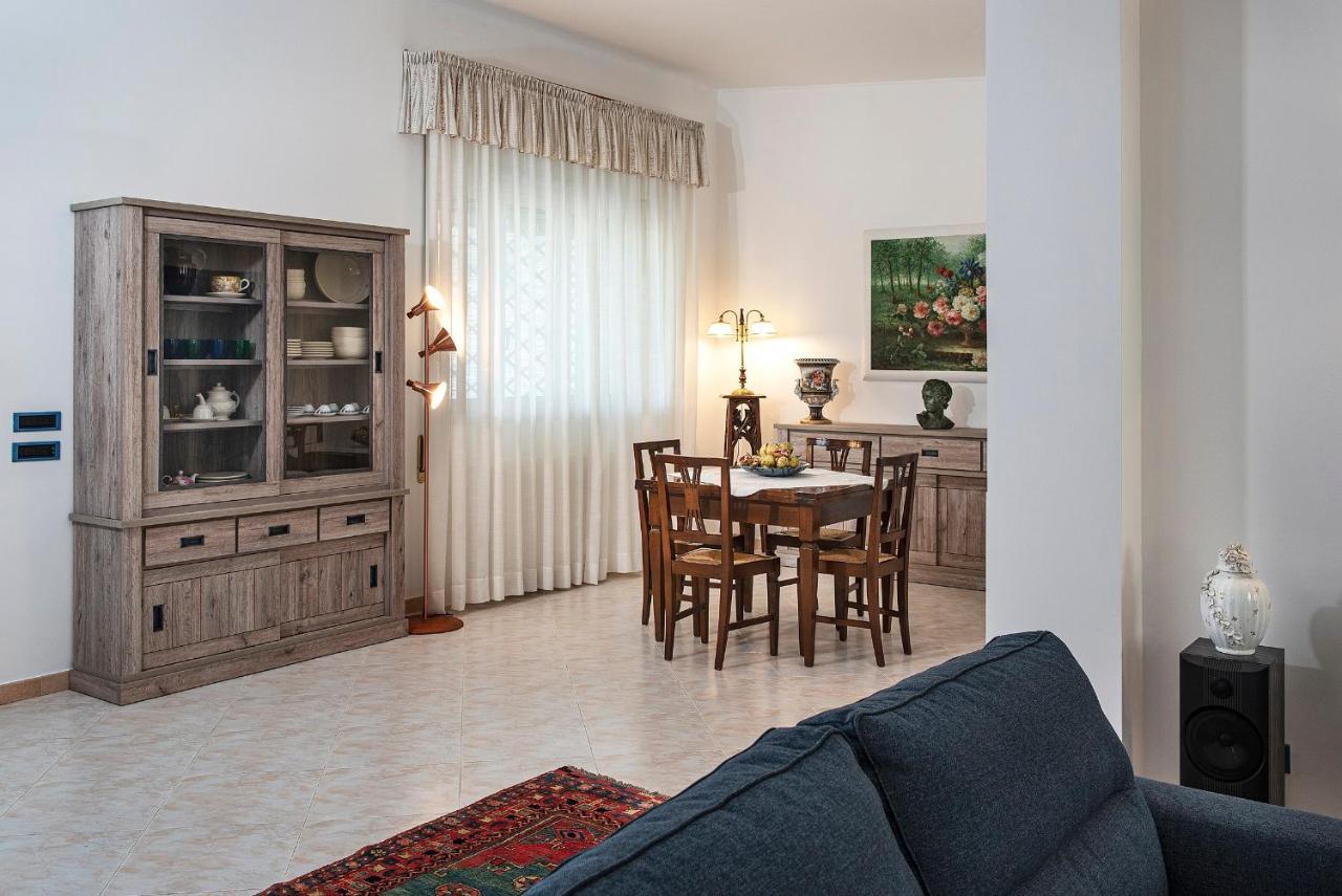 Villa Eva Crispiano Exteriér fotografie